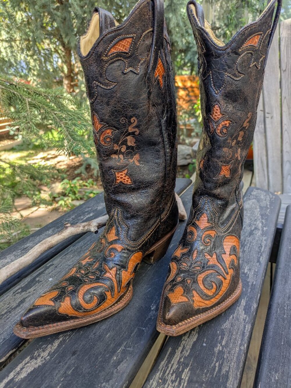 Corral Vintage Distressed Goat Leather & Genuine Lizard Inlay Cowgirl Boots 7